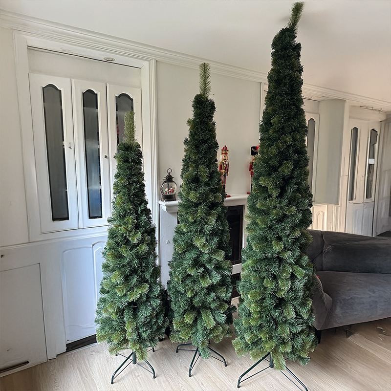 Palomino Christmas Tree